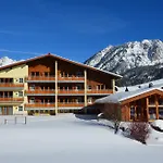 Gaestehaus Woetzer Und Landhaus Stocka Grän