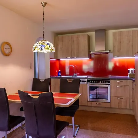 Gaestehaus Woetzer Und Stocka * Grän