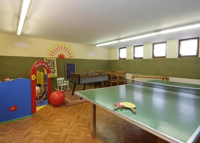 Gaestehaus Woetzer Und Landhaus Stocka גראן