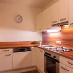 Gaestehaus Woetzer Und Landhaus Stocka