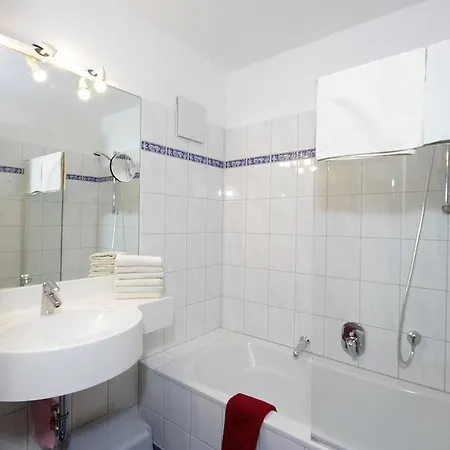 Gaestehaus Woetzer Und Landhaus Stocka 아파트 그란