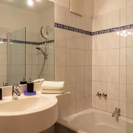 Appartement Gaestehaus Woetzer Und Landhaus Stocka *