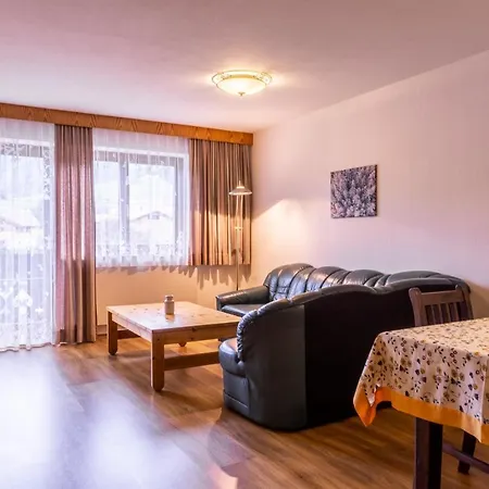 Gaestehaus Woetzer Und Landhaus Stocka Appartement