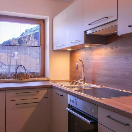 Gaestehaus Woetzer Und Landhaus Stocka * Grän