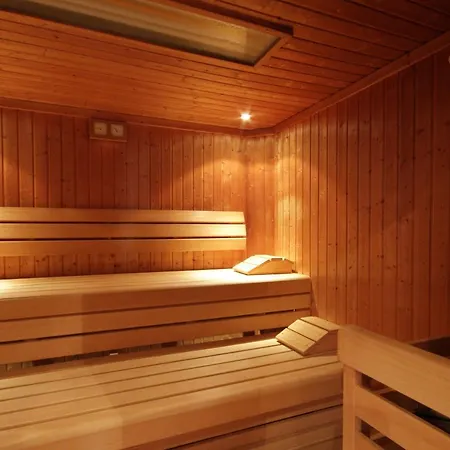 Gaestehaus Woetzer Und Landhaus Stocka