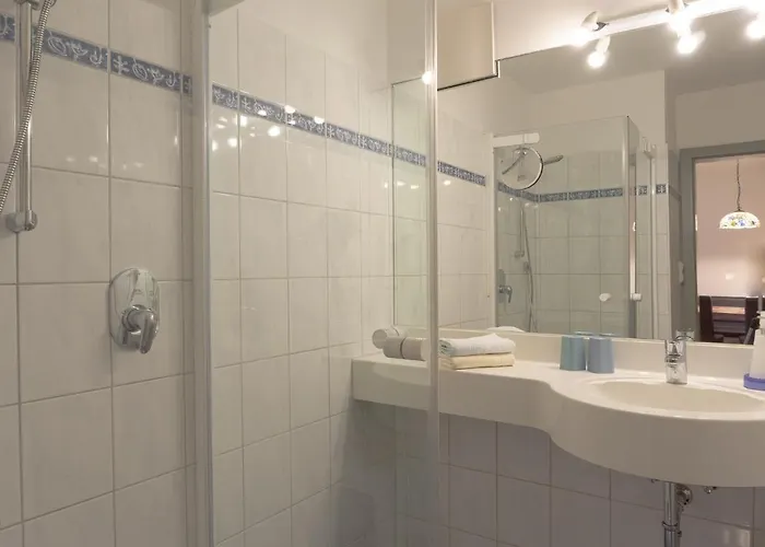 Daire Gaestehaus Woetzer Und Landhaus Stocka *