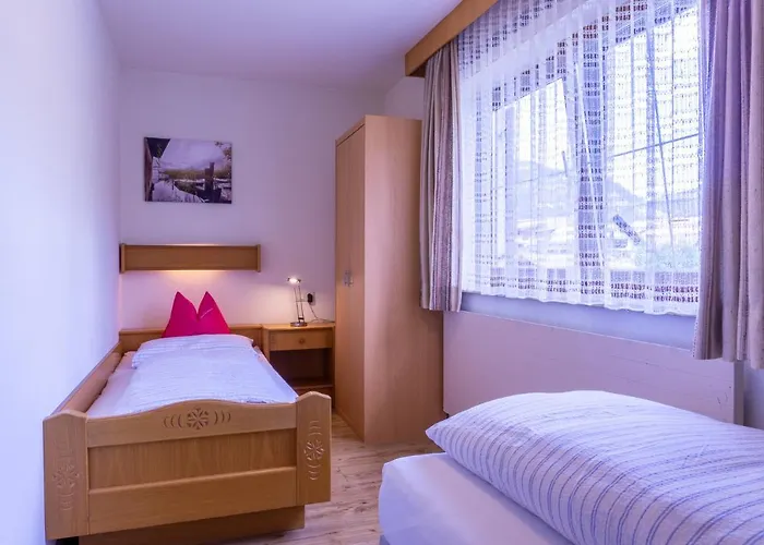 Daire Gaestehaus Woetzer Und Landhaus Stocka