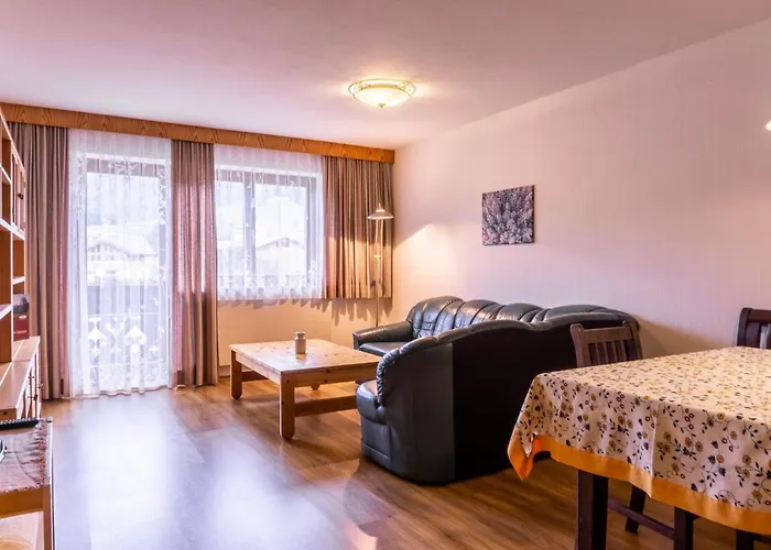 Gaestehaus Woetzer Und Landhaus Stocka Daire