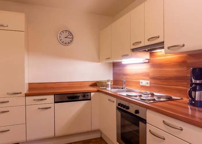 Gaestehaus Woetzer Und Landhaus Stocka